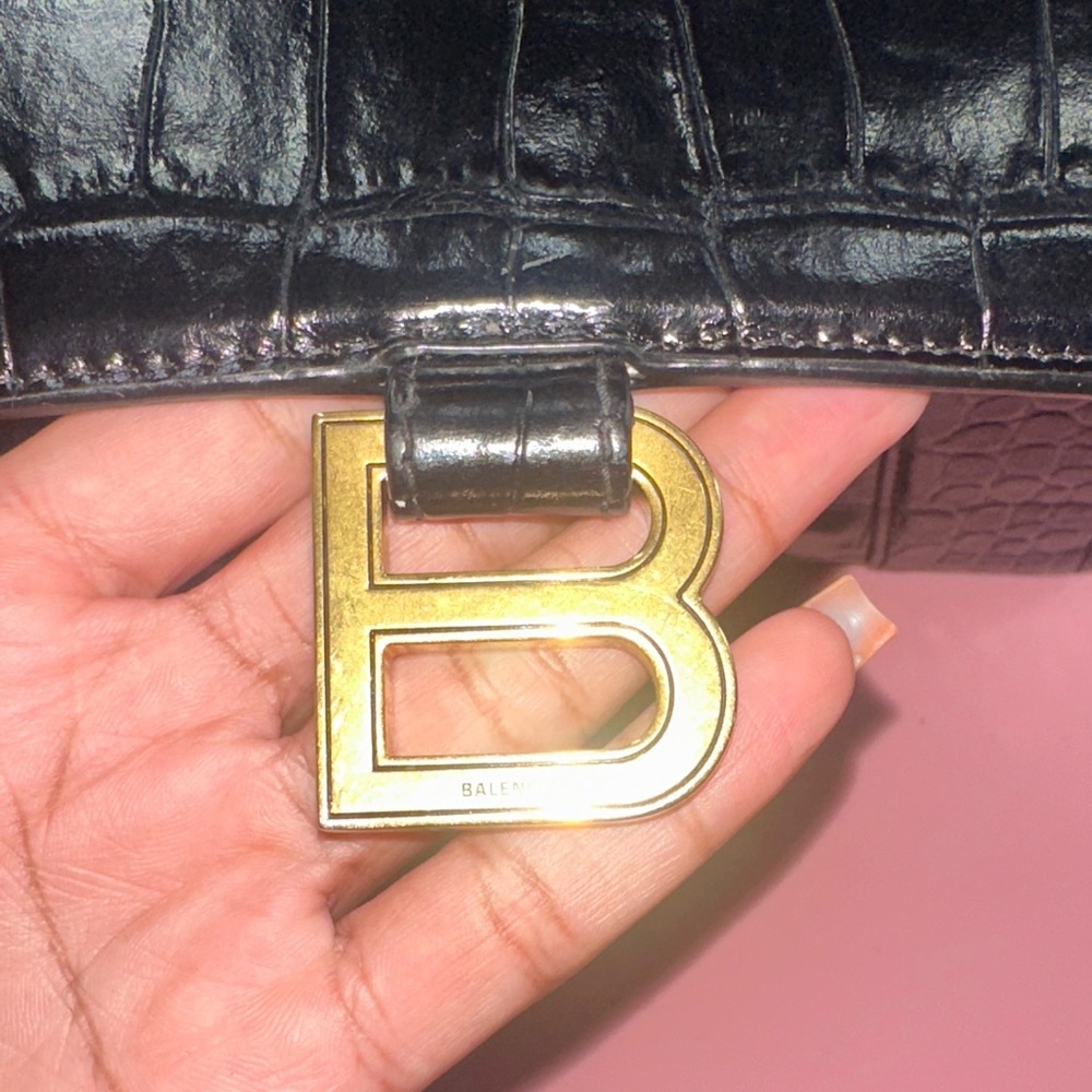 Balenciaga Black Croc-Embossed Crossbody Bag - Picture 13 of 17